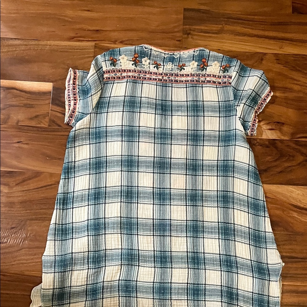 Johnny Was Embroidered Plaid Tunic Top - Picture 2 of 3